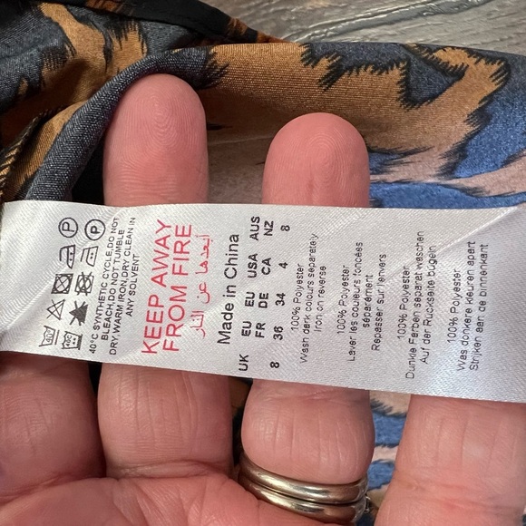 Nasty Gal button down SZ 4 - Picture 4 of 4